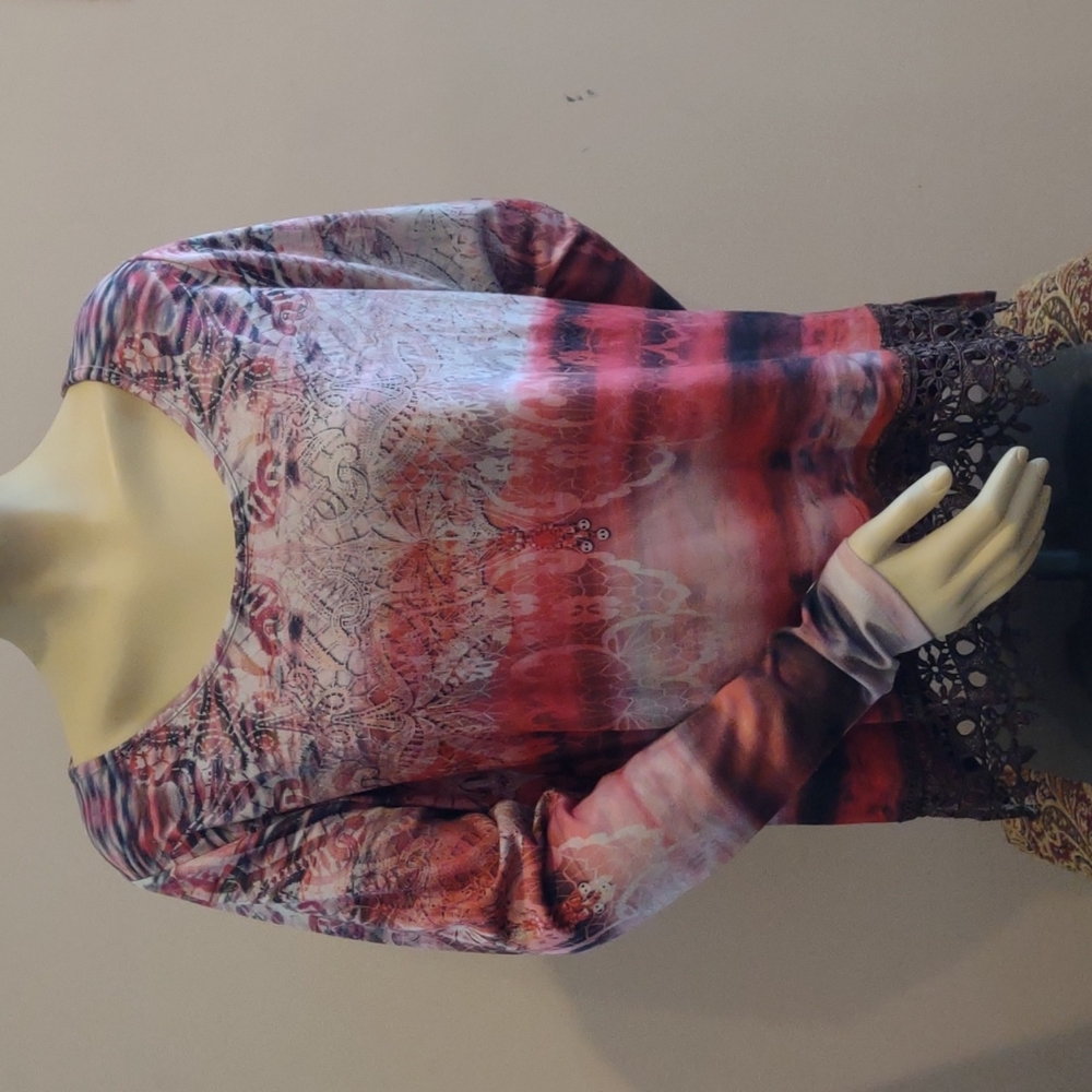 Oneworld Large Long Sleeve Top